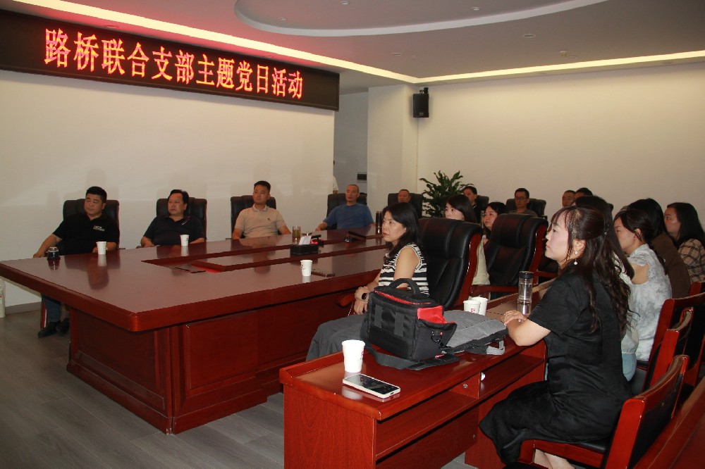 ������ʷ������������δ��حibet����֧����չԢĿ�����ı����⵳���˶�